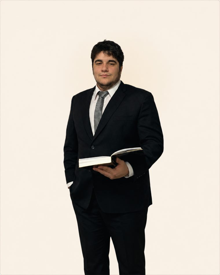 Daniel Patricio Zapana, abogado especialista en derecho penal y maestrando en derecho empresario